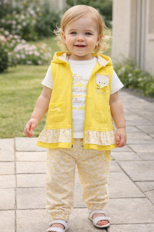 Binbon Kids:2026-06-02T17-15-50-girls-3-piece-cotton-outfit-set-5bfb749d:enhanced:ai-01.jpg