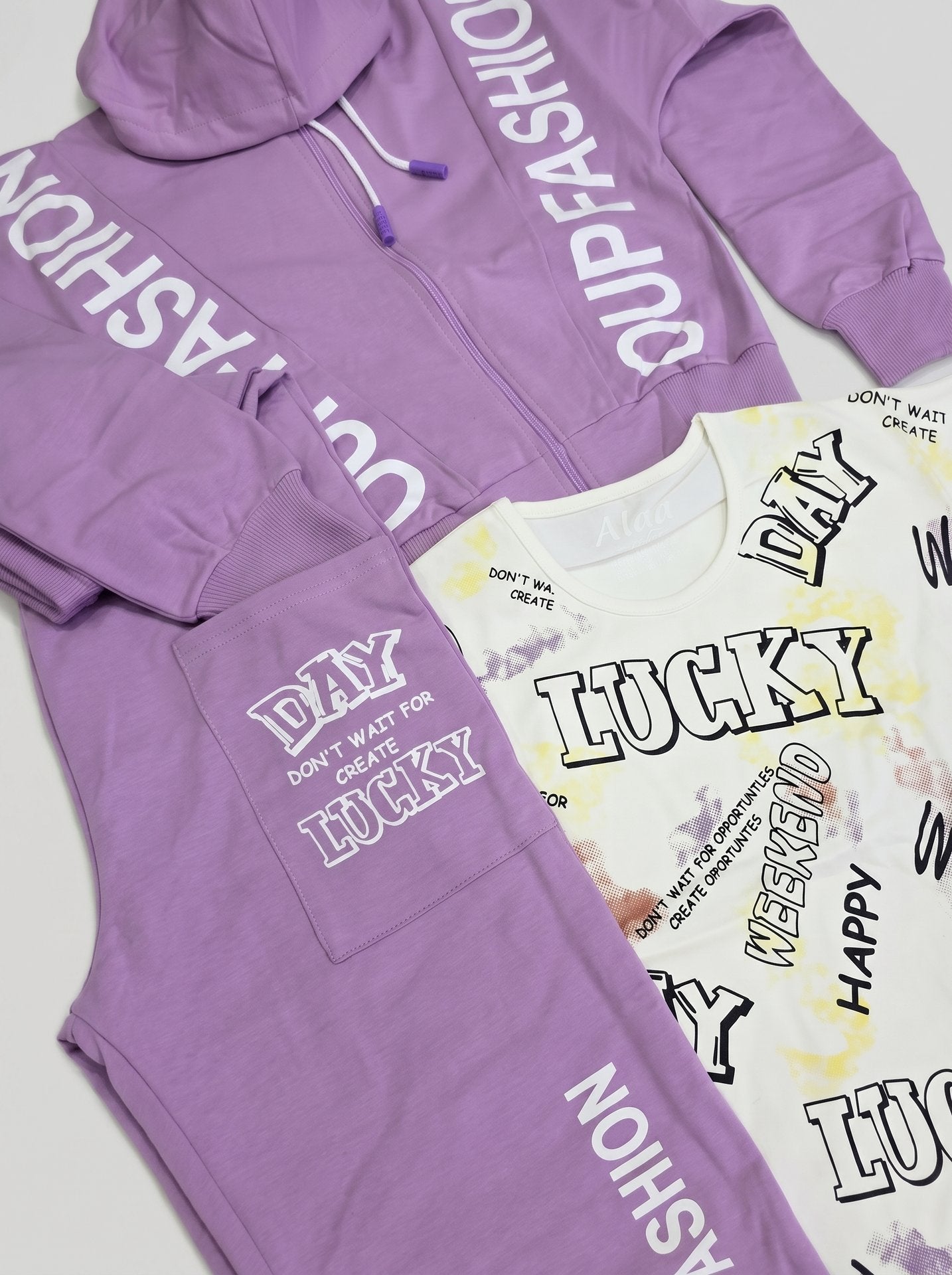 Binbon Kids:2026-06-05T15-18-32-girls-3-piece-cotton-pajama-set-9f237298:enhanced:ai-02.jpg