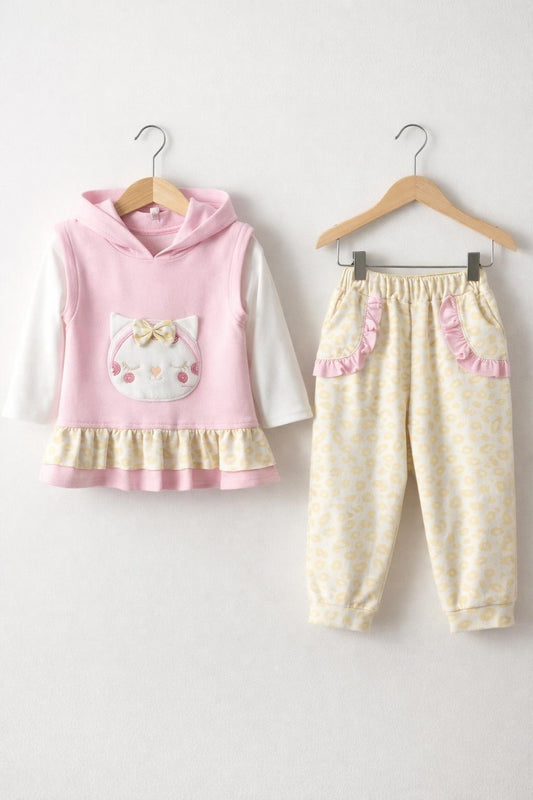 Binbon Kids:2026-06-02T17-15-49-girls-3-piece-cotton-outfit-set-73768dd4:enhanced:ai-02.jpg