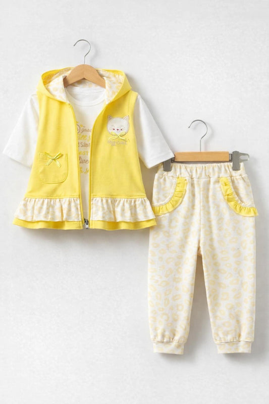 Binbon Kids:2026-06-02T17-15-50-girls-3-piece-cotton-outfit-set-5bfb749d:enhanced:ai-02.jpg