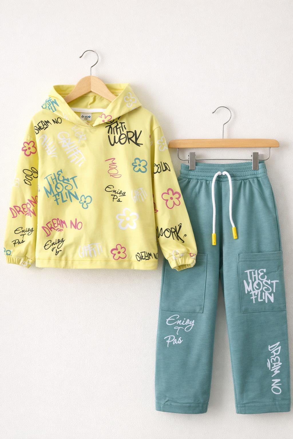 Binbon Kids:2026-06-04T21-21-17-girls-premium-cotton-pajamas-8fae9c0f:enhanced:ai-02.jpg