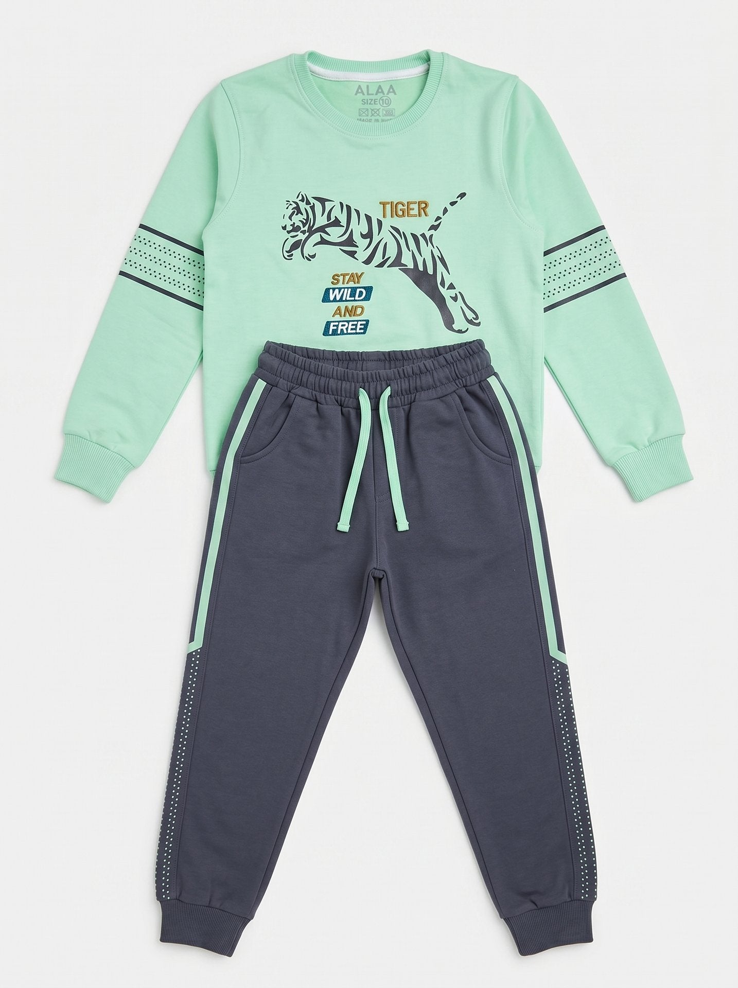 Binbon Kids:2026-06-04T16-28-44-boys-cotton-pajama-bed2588d:enhanced:ai-02.jpg