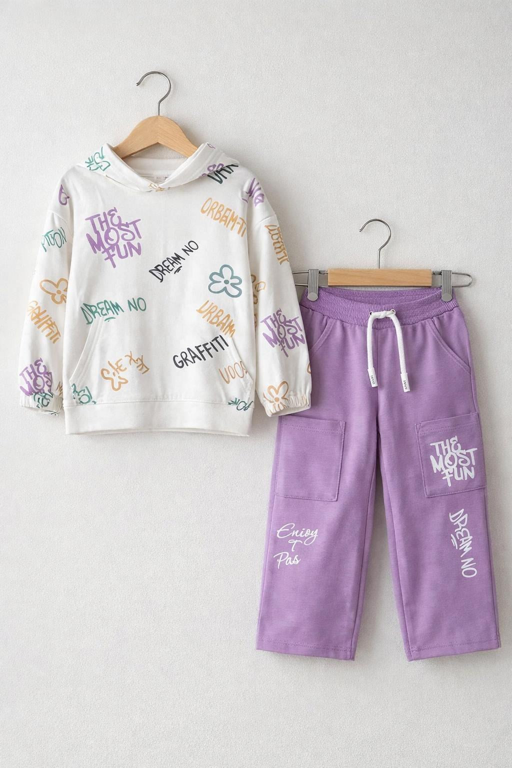 Binbon Kids:2026-06-04T21-21-17-girls-premium-cotton-pajamas-2dc5dd4e:enhanced:ai-02.jpg