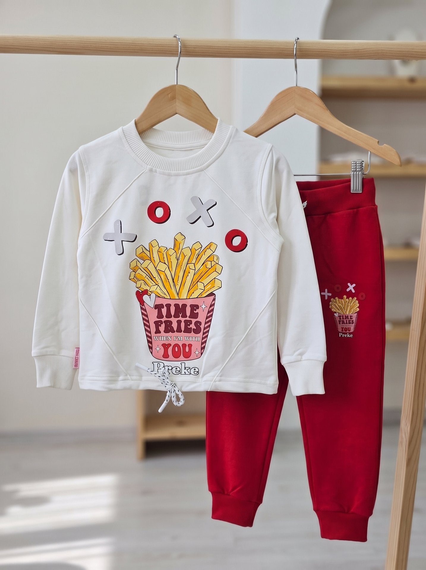 Binbon Kids:2026-06-05T12-05-13-girls-premium-cotton-pajamas-65ca4cb6:enhanced:ai-02.jpg