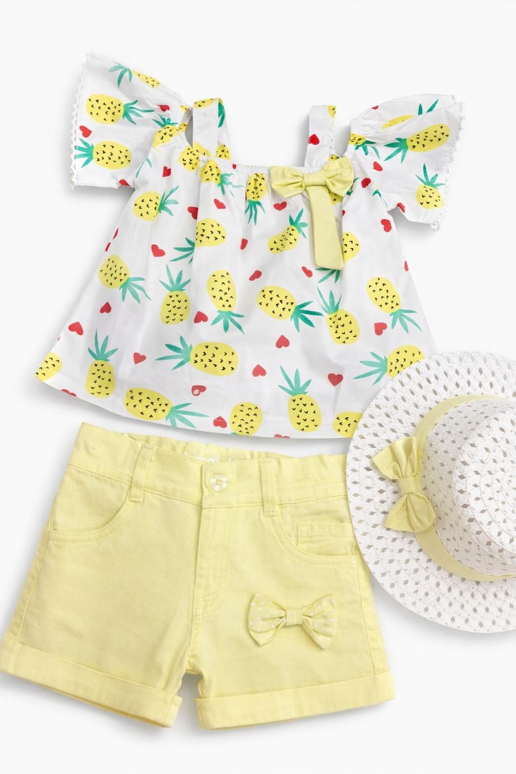 Binbon Kids:2026-06-02T15-58-58-girls-pineapple-print-shorts-set-with-hat-28dea31c:enhanced:ai-03.jpg