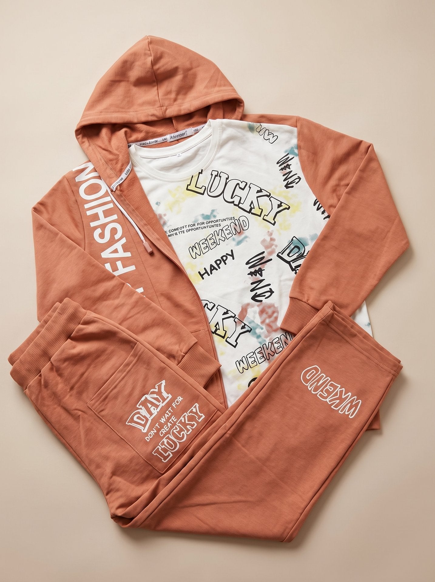 Binbon Kids:2026-06-05T15-18-33-girls-3-piece-cotton-pajama-set-2ae100d5:enhanced:ai-03.jpg