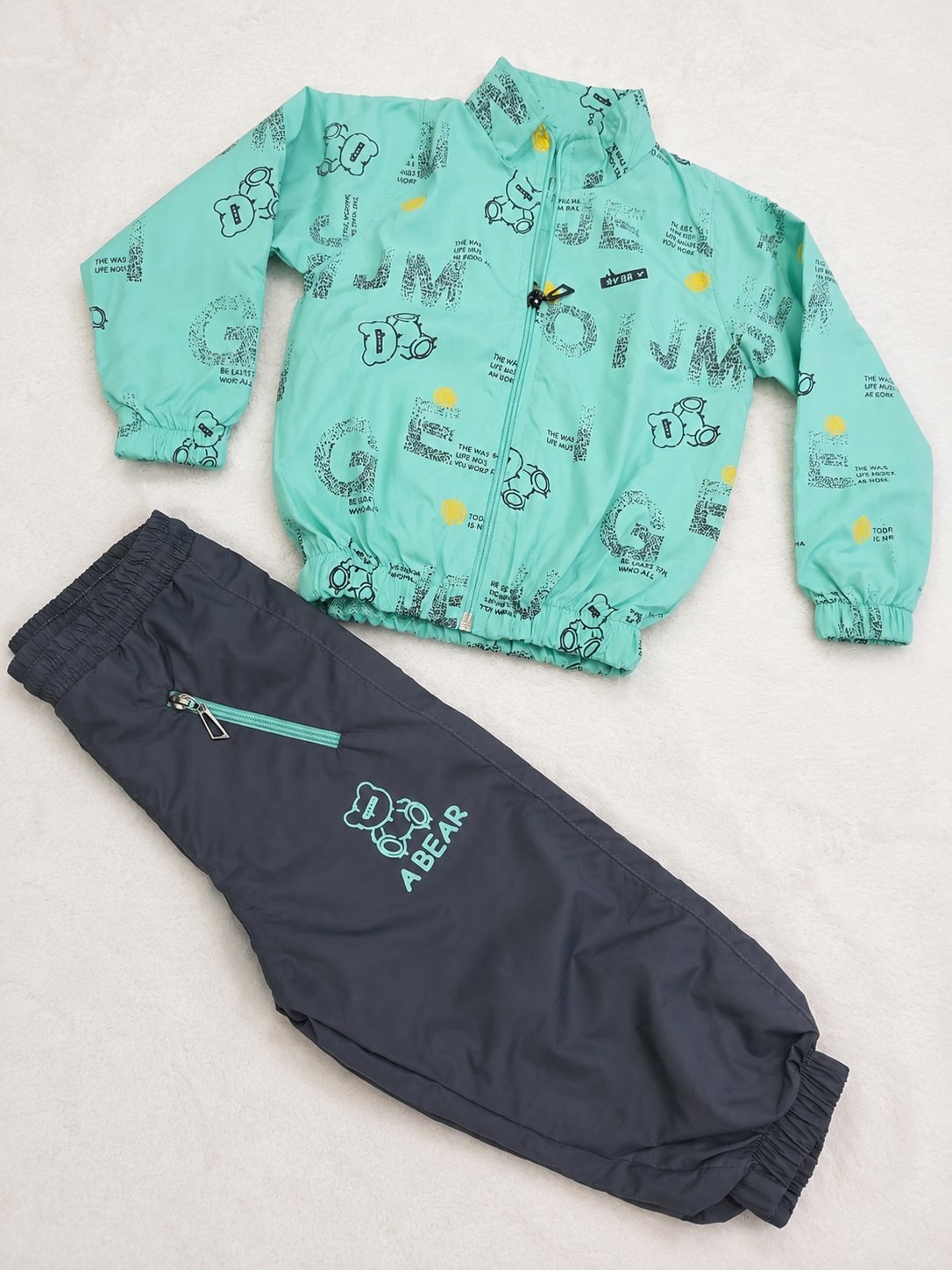 Jouri:2026-06-04T19-51-31-boys-parachute-pajamas-6015e2d7:enhanced:ai-03.jpg