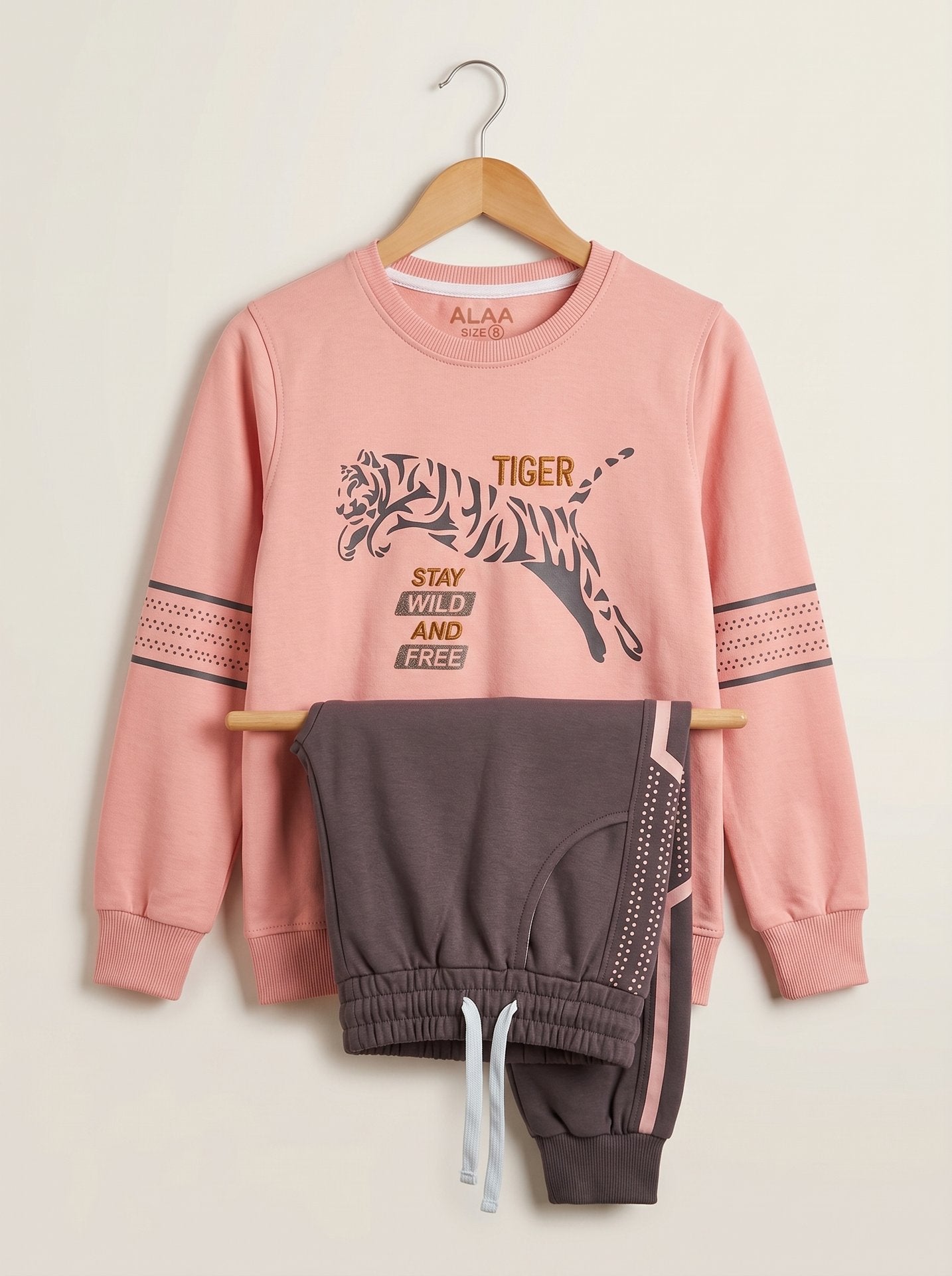 Binbon Kids:2026-06-04T16-28-43-boys-cotton-pajama-e9931cdb:enhanced:ai-05.jpg